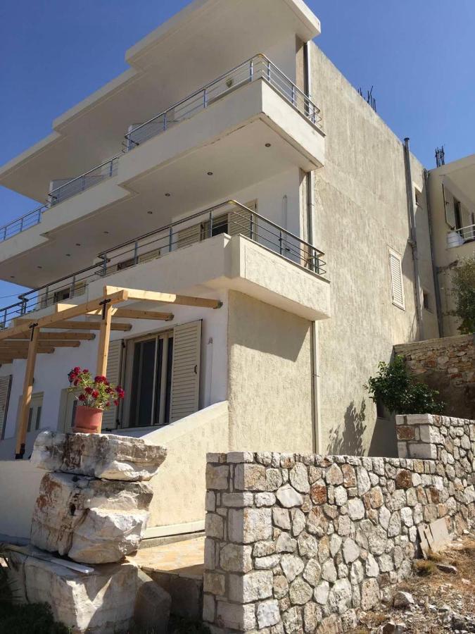 Bluemoon Suites Saranda Kültér fotó