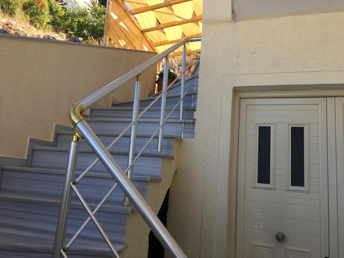 Bluemoon Suites Saranda Kültér fotó