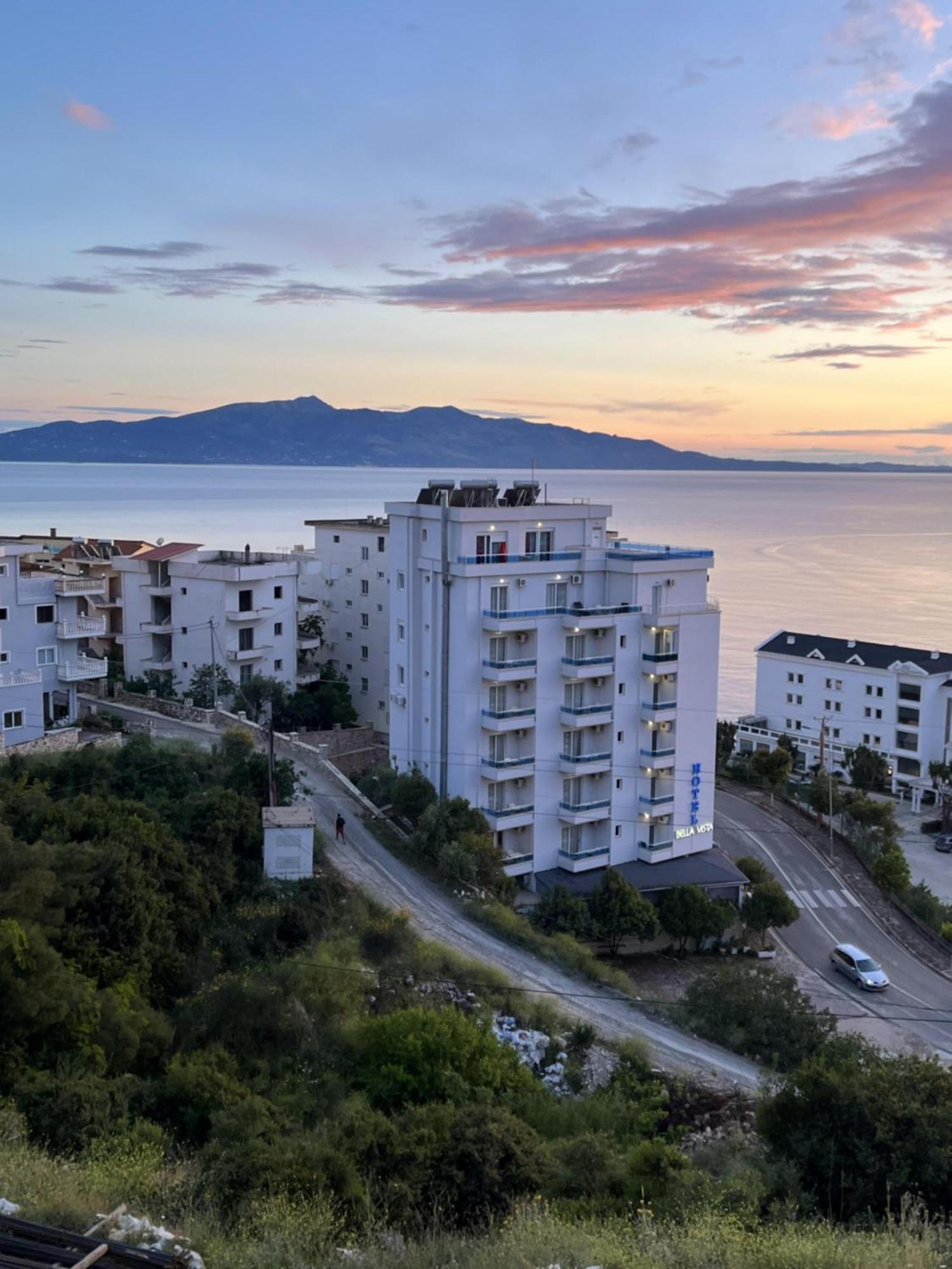 Bluemoon Suites Saranda Kültér fotó
